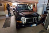 JEEP CHEROKEE NERA