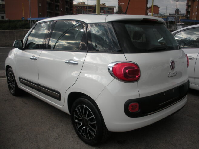 fiat 500l lounge ”neopatentati”