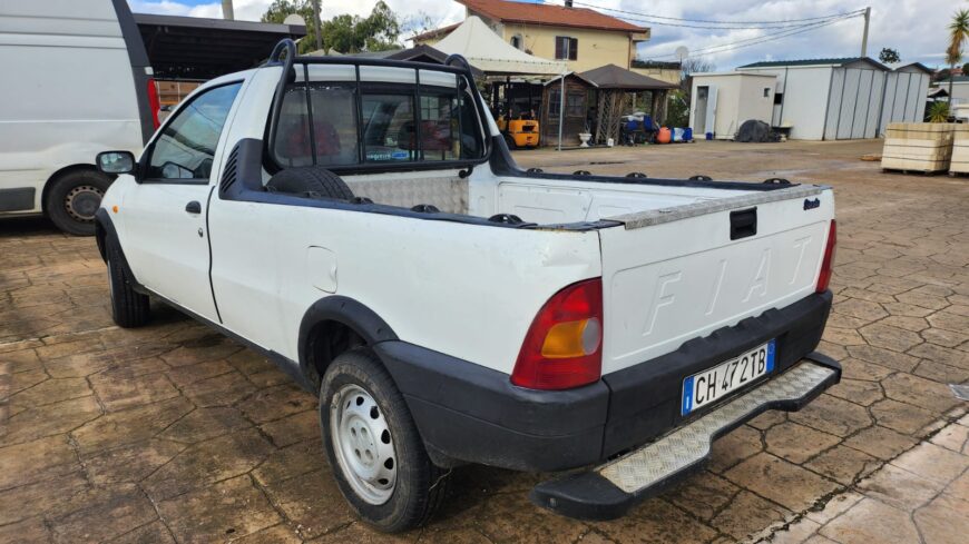 FIAT FIORINO PICK-UP STRADA